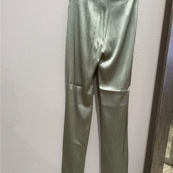 Bundle of Zara women’s Pants - Picture 9 of 12